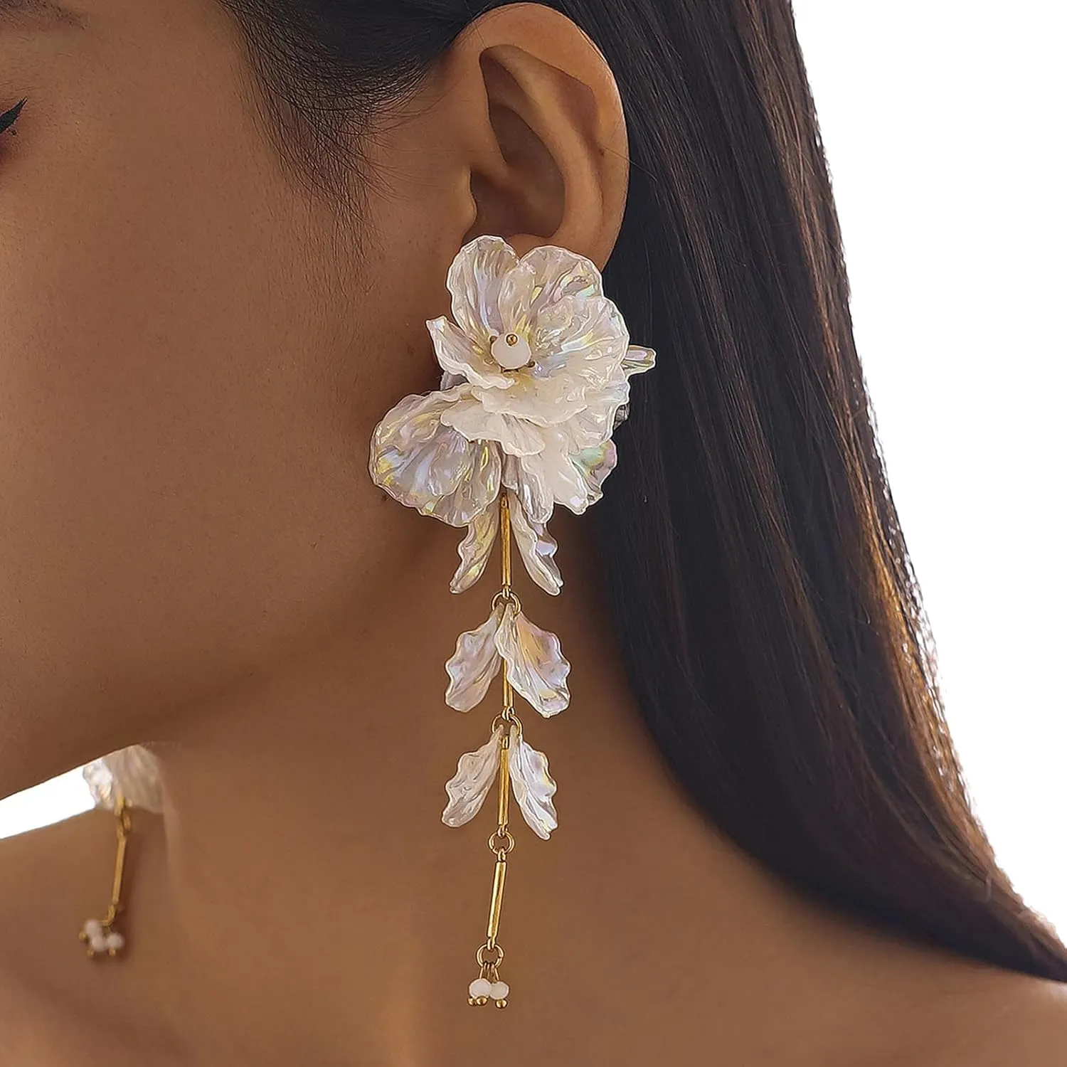1Pair Vintage Big Flower Long Tassel Drop Earrings Summer Boho Flower Piercing Earrings Bridal Wedding Crystal Shell Drop Earrings Statement Flower Stud Jewelry for Women