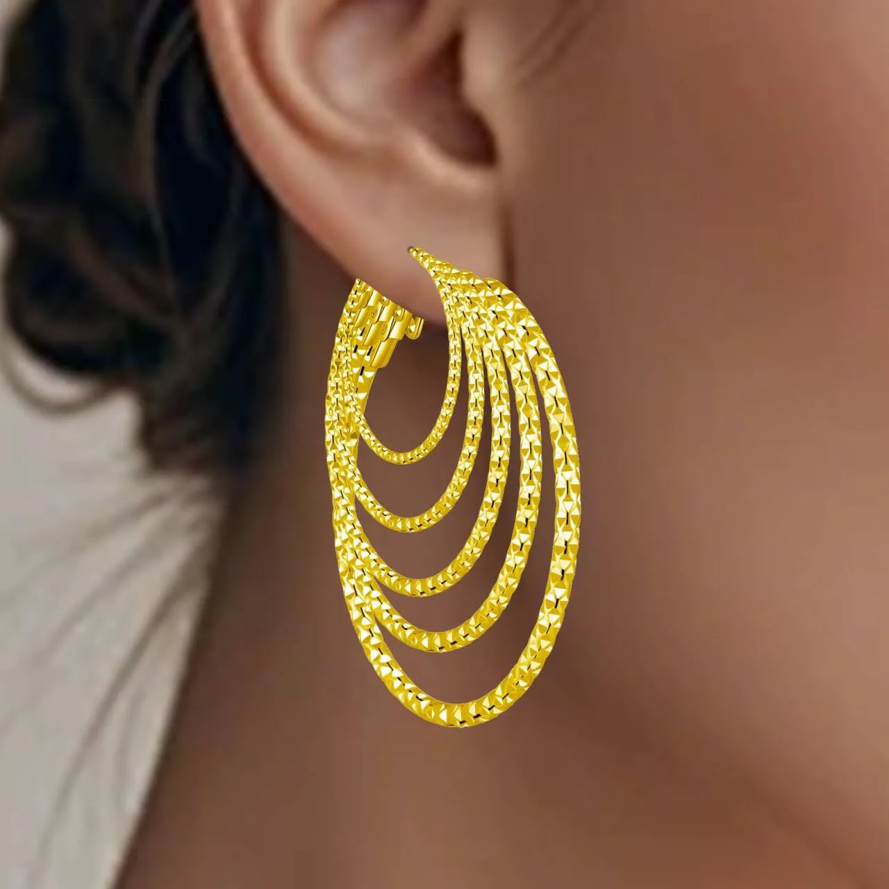 5/10 Pairs Stainless Steel Hoop Earrings for Women Hypoallergenic Large Small 14K Gold Filigree Hoops Silver Hoop Earring Pack Lightweight Fashion Earrings Set