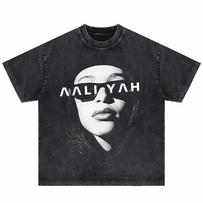 Aaliyah Portrait Oversized Streetwear Tee