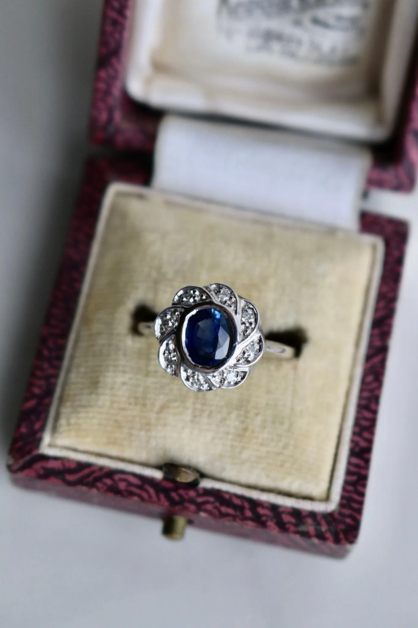 Art Deco Sapphire and Diamond 14k White Gold Cluster Ring