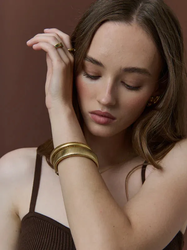Bold Snake Bangle