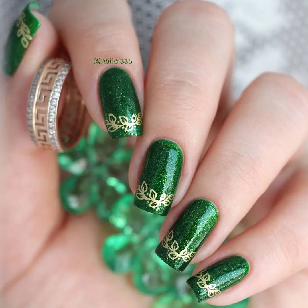 Chic Peek: Flower Child (BM-XL471) - Nail Stamping Plate
