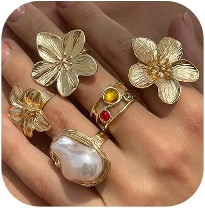 Chunky Gold Ring Set for Women Pearl Flower Crystal Open Statement Finger Knuckle Rings Punk Party Jewelry