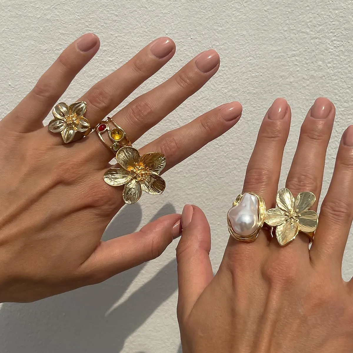 Chunky Gold Ring Set for Women Pearl Flower Crystal Open Statement Finger Knuckle Rings Punk Party Jewelry
