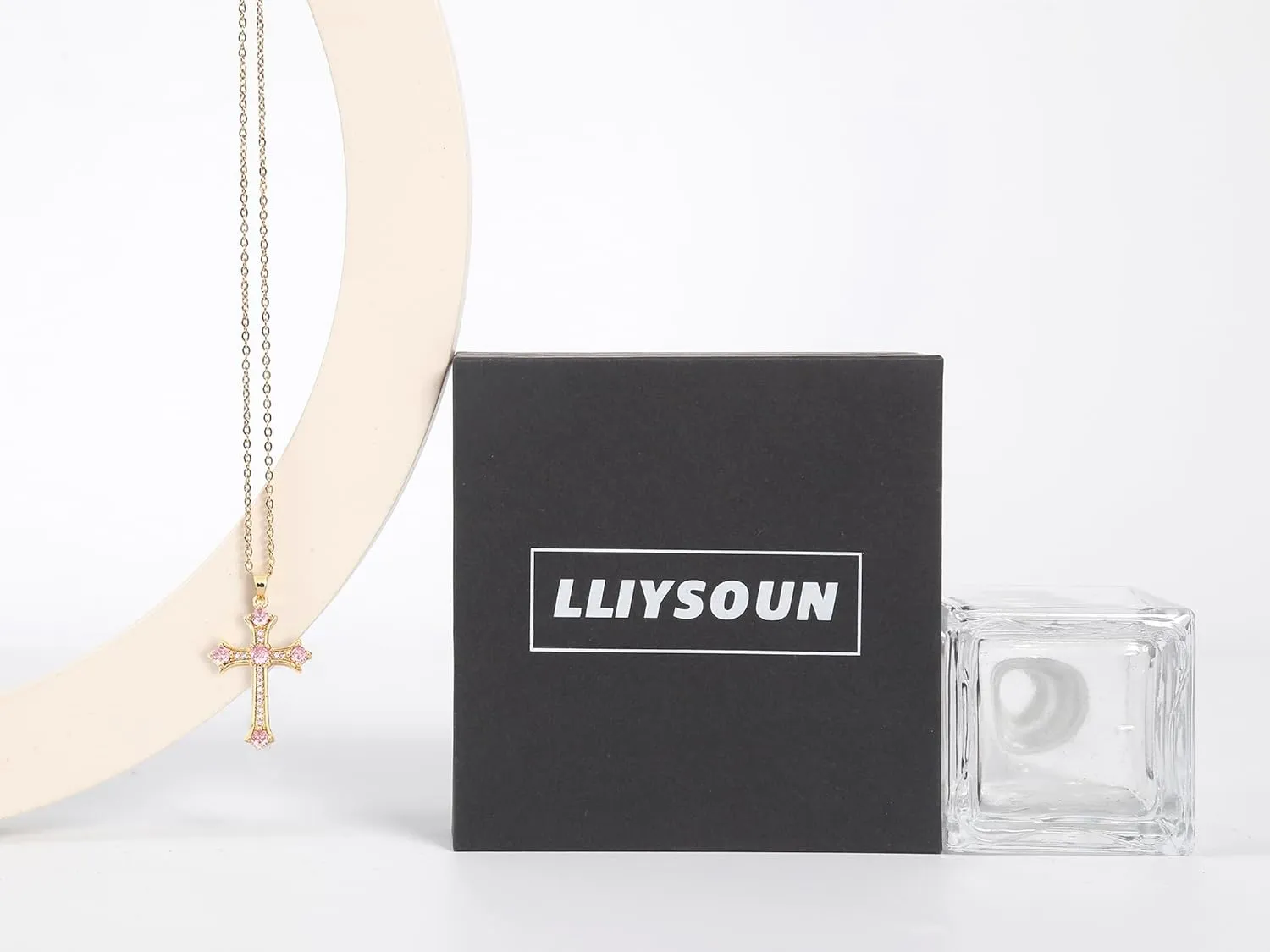 Cross Pendant Necklace for Women Jewelry Gold Cross Necklaces for Women Cross Necklace Minimalist Trendy Jewelry Valentines Day