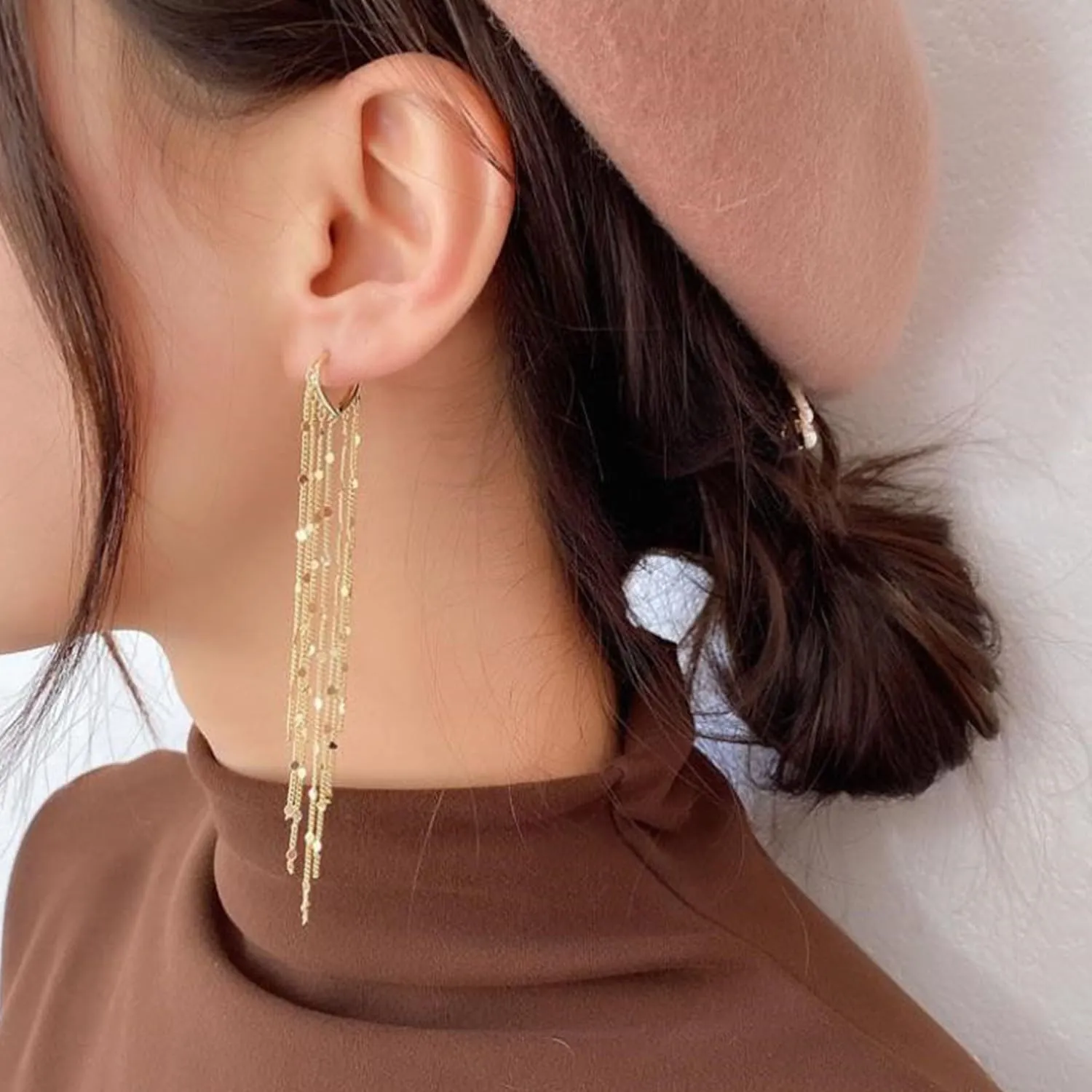 Dainty Long Tassel Earrings for Women Long Fringe Linear Earrings Sequin Tassel Earrings Gold Chain Dangle Earrings Wedding Bridesmaid Prom Earrings Jewelry Gifts for Women