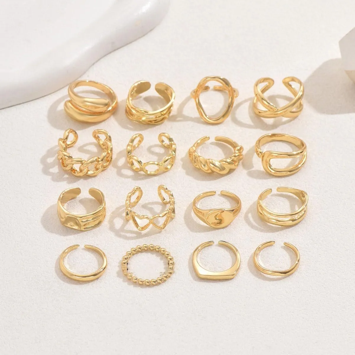 Elegant Gold Rings for Women Stackable & Knuckle Gold Rings Hypoallergenic Chunky Gold Rings for Women Adjustable Midi Rings Elegant Dainty Rings Jewelry for Women