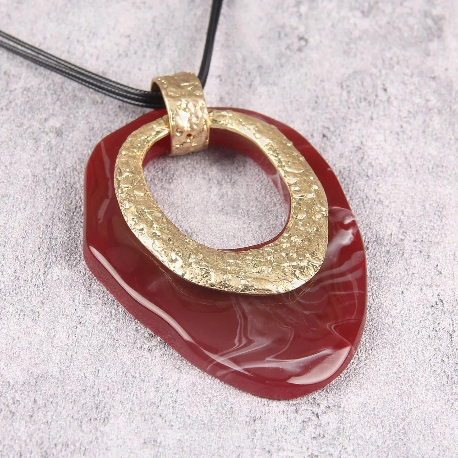 GelConnie Leather Necklace for Women Large Pendant Long Brown Necklace Circle Leather Choker Vintage Sweater Necklace Gold Chunky Boho Necklaces for Women