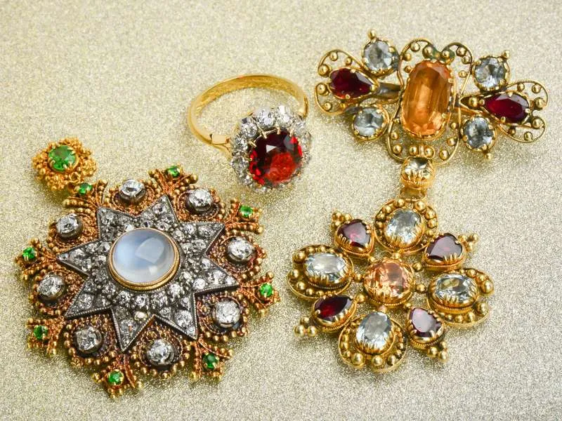 Georgian Topaz & Gem Set Brooch Pendant