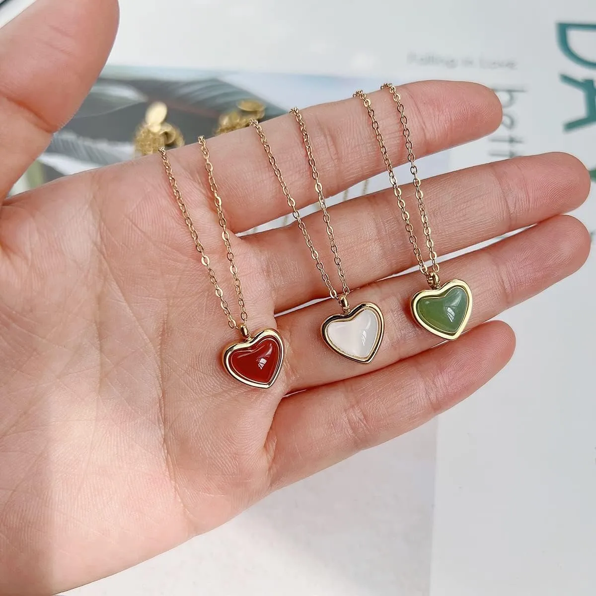 Joxevyia Carnelian Crystal Heart Necklace Raw Stone Healing Crystals Dainty Heart Gemstone Gold Pendant Necklace Anniversary Birthday Valentines Gift for Her