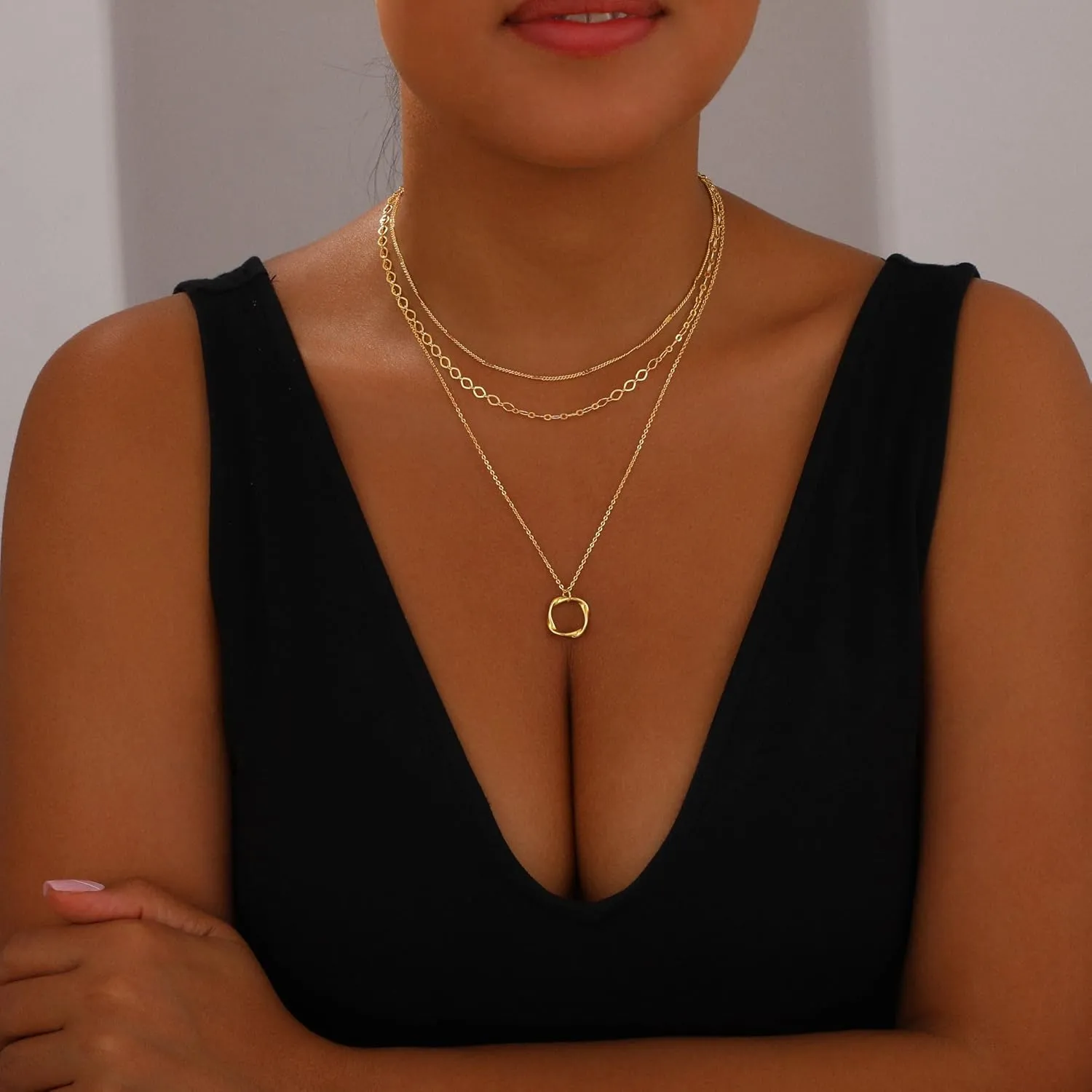 Layered Gold Necklaces for Women Stackable Dainty 14K Gold Plated Silver Chain Necklace Layering Cute Fashion Pendant Choker Necklaces Trendy Jewelry Set Gifts for Women