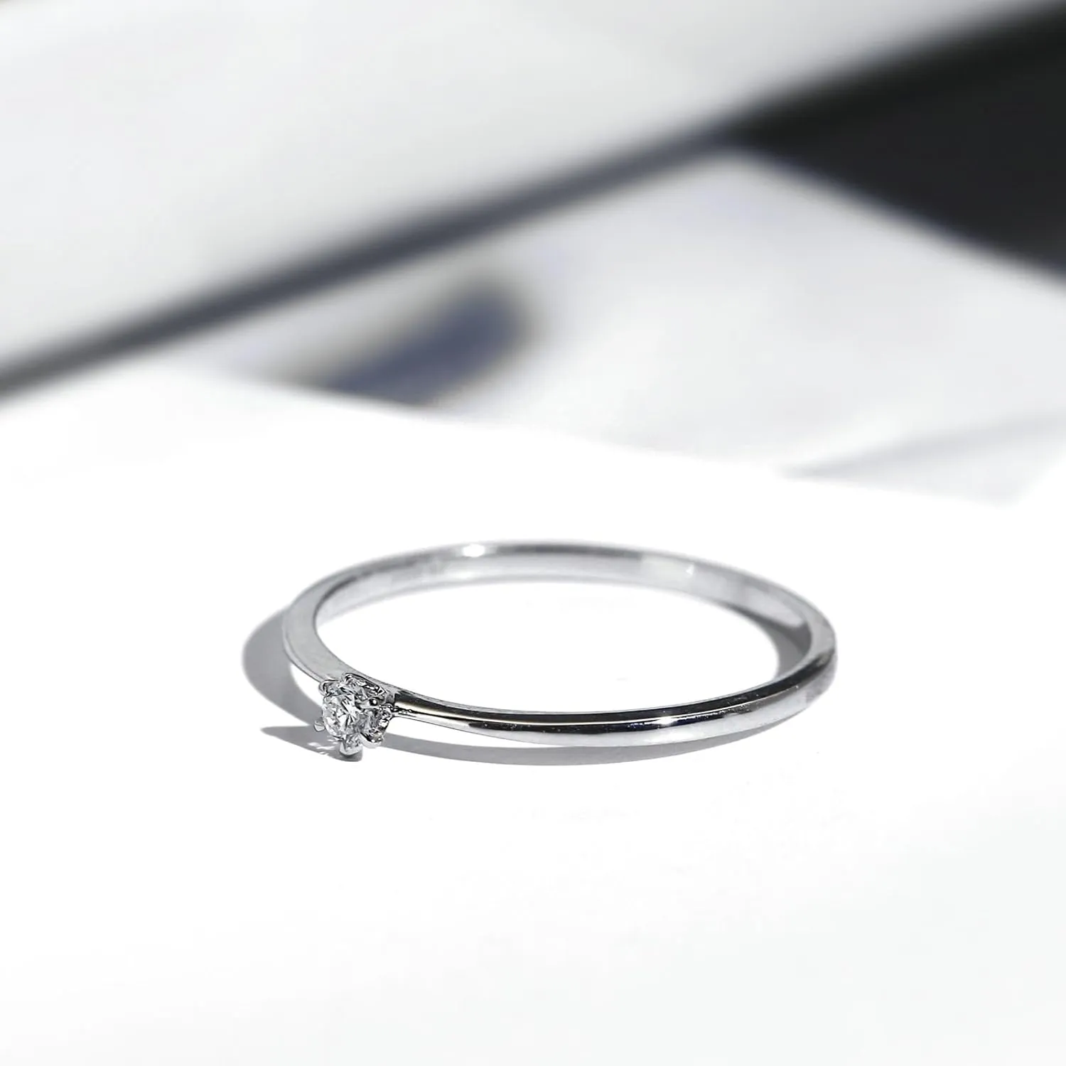 Metal Rings for Women, Natural Diamond Anniversary Ring White Round Diamond Stackable Solitary for Graduation Woman Rings