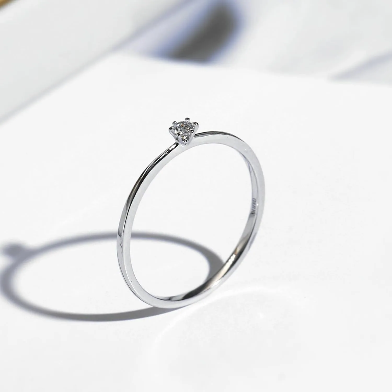 Metal Rings for Women, Natural Diamond Anniversary Ring White Round Diamond Stackable Solitary for Graduation Woman Rings