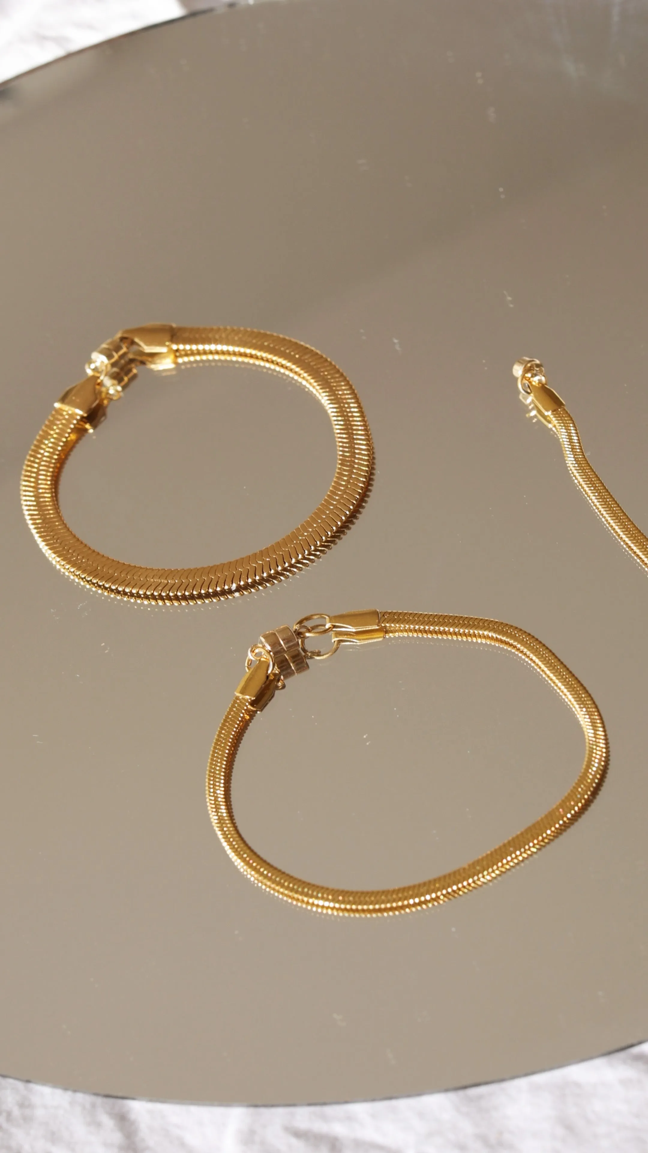 Mira Wide Bracelet