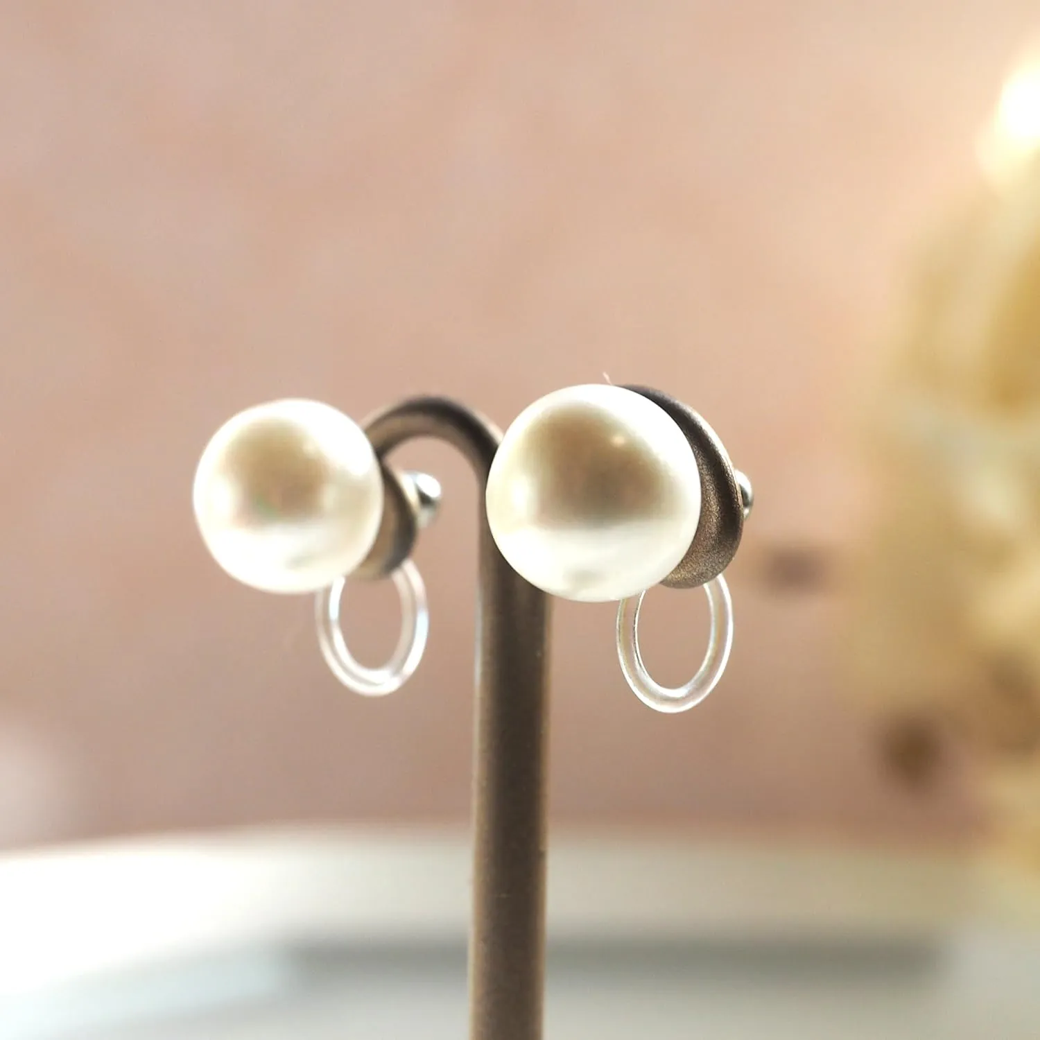 Miyabi Grace Grade AAA Freshwater Pearl Invisible Clip On Stud Earrings Non Pierced White Pink Black Orange Pearl Clip Earrings for Women