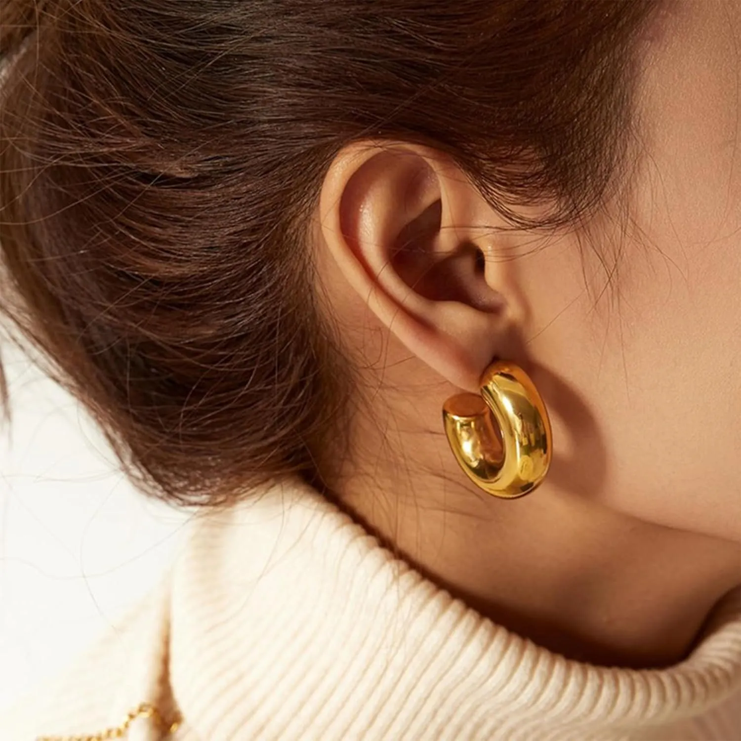 Moodear Trendy Chunky Hoop Earrings for Women - Dainty 14K Gold Plated Thinck Open Hoops Hypoallergenic Lightweight Earring Jewelry Gift