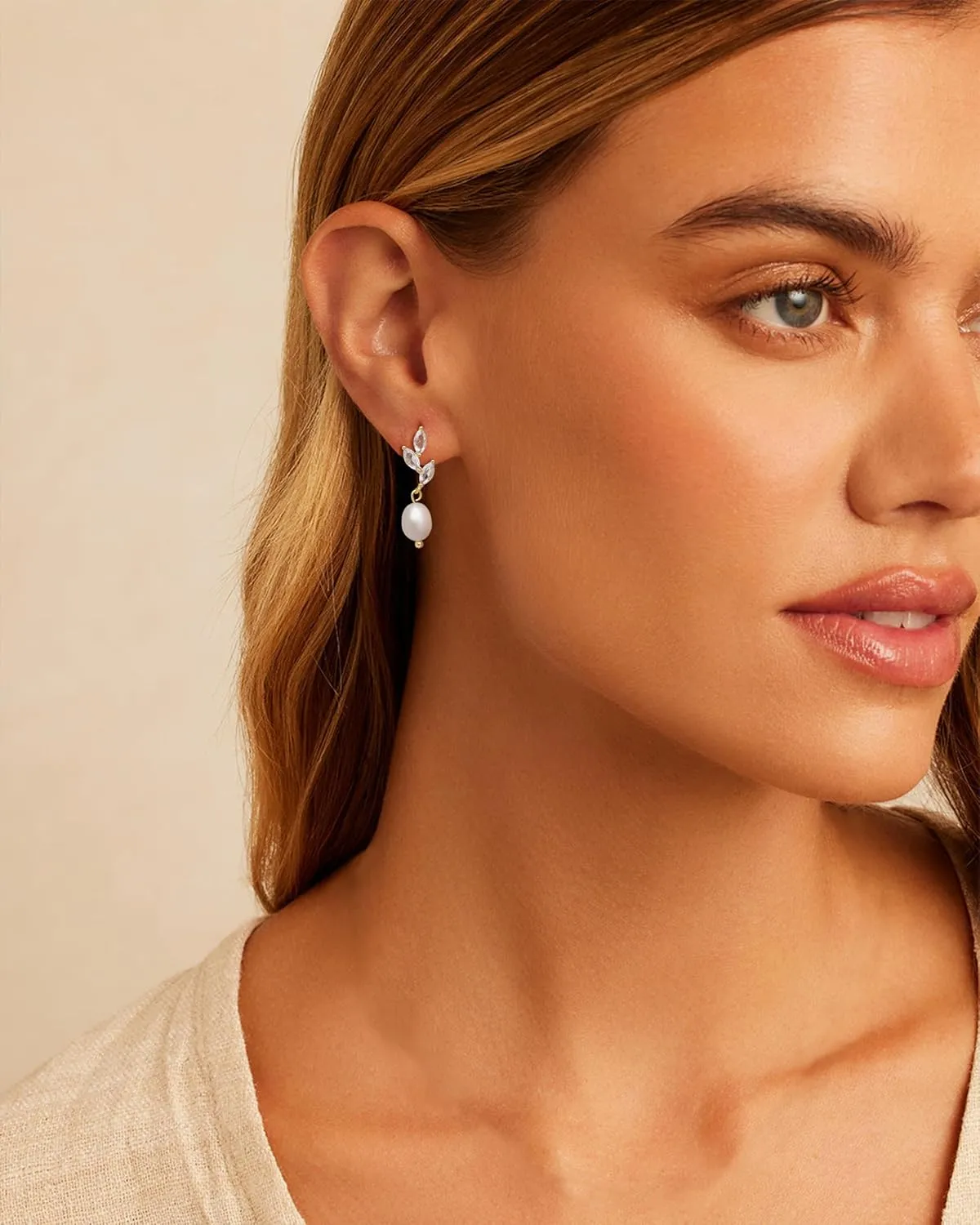 Pearl Earrings for Women - Dainty Gold Earrings Trendy 14K Gold Plated Freshwater Pearl Dangle Hoop Stud Earrings for Women Wedding Jewelry Gift for Women