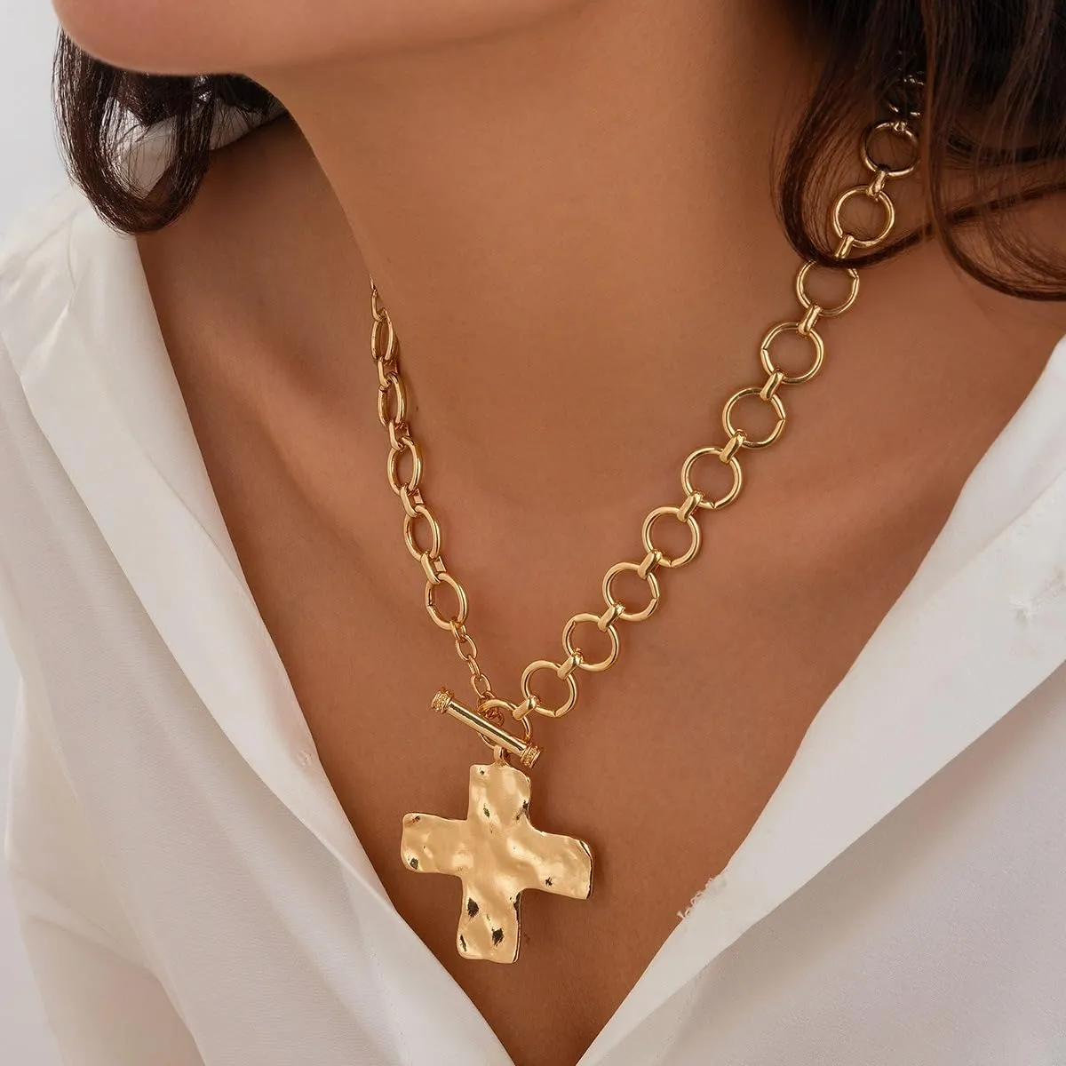 Punk Irregular Liquid Metal Clavicle Necklace for Women.Chunky Geometric Metallic Choker Necklace Grunge Jewelry