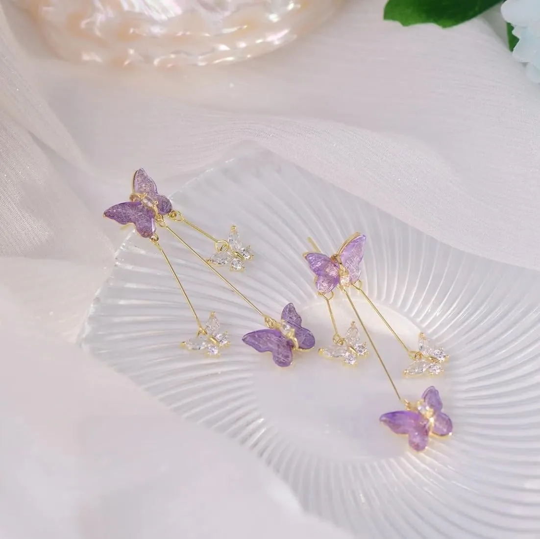 Purple Butterfly Earrings for Women Gifts Trendy Stuff Crystal Zircon Butterfly Tassel Dangle Purple Earrings Wedding Jewelry Gifts Purple Dress for Woman Outfits