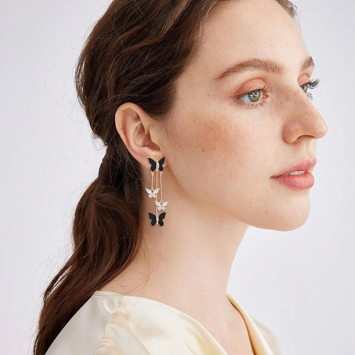 Purple Butterfly Earrings for Women Gifts Trendy Stuff Crystal Zircon Butterfly Tassel Dangle Purple Earrings Wedding Jewelry Gifts Purple Dress for Woman Outfits