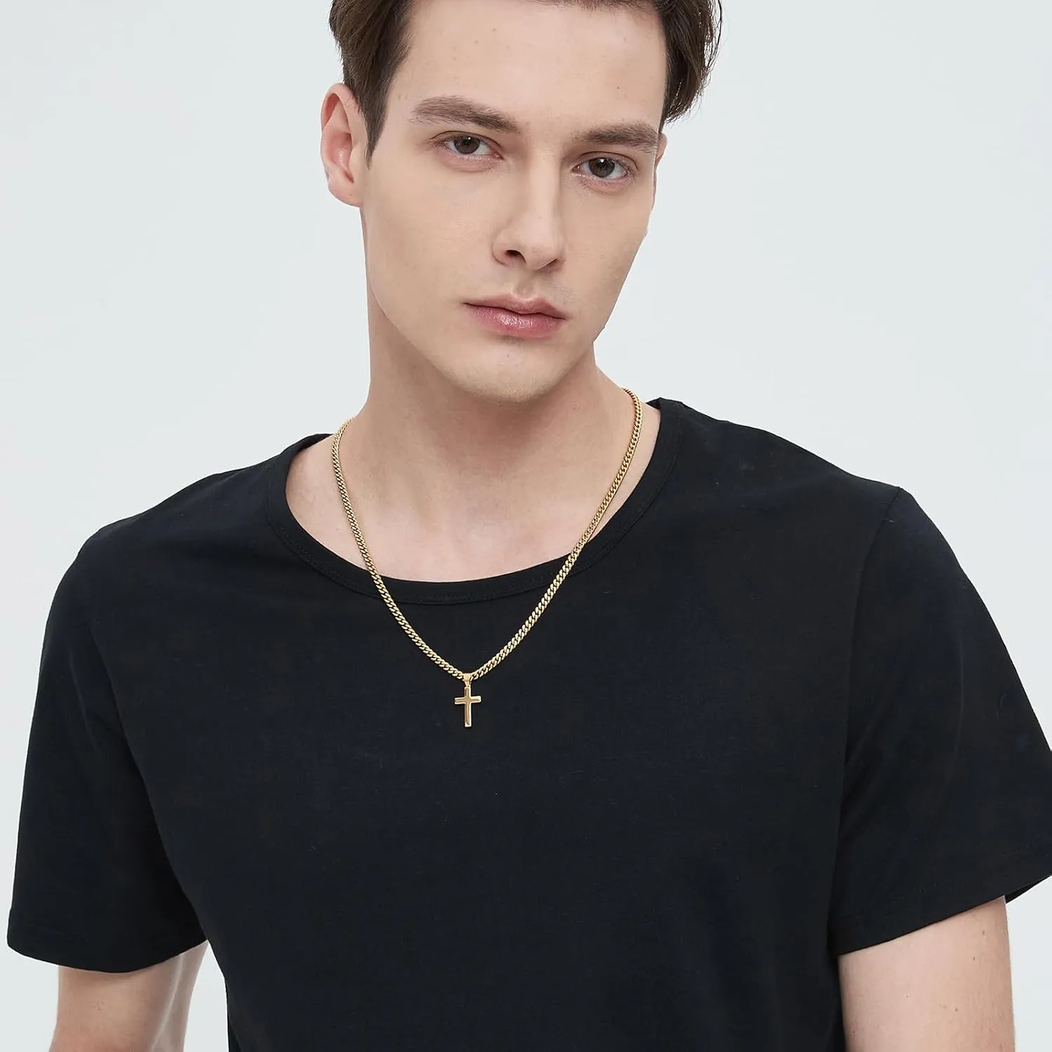 Simple Cross Necklace for Men Women with 18-26 Inch Chunky Cuban Chain, Durable Stainless Steel Black Gold Silver Cross Pendant Necklace for Men Teen Boys Girls with Jewelry Gifts Box