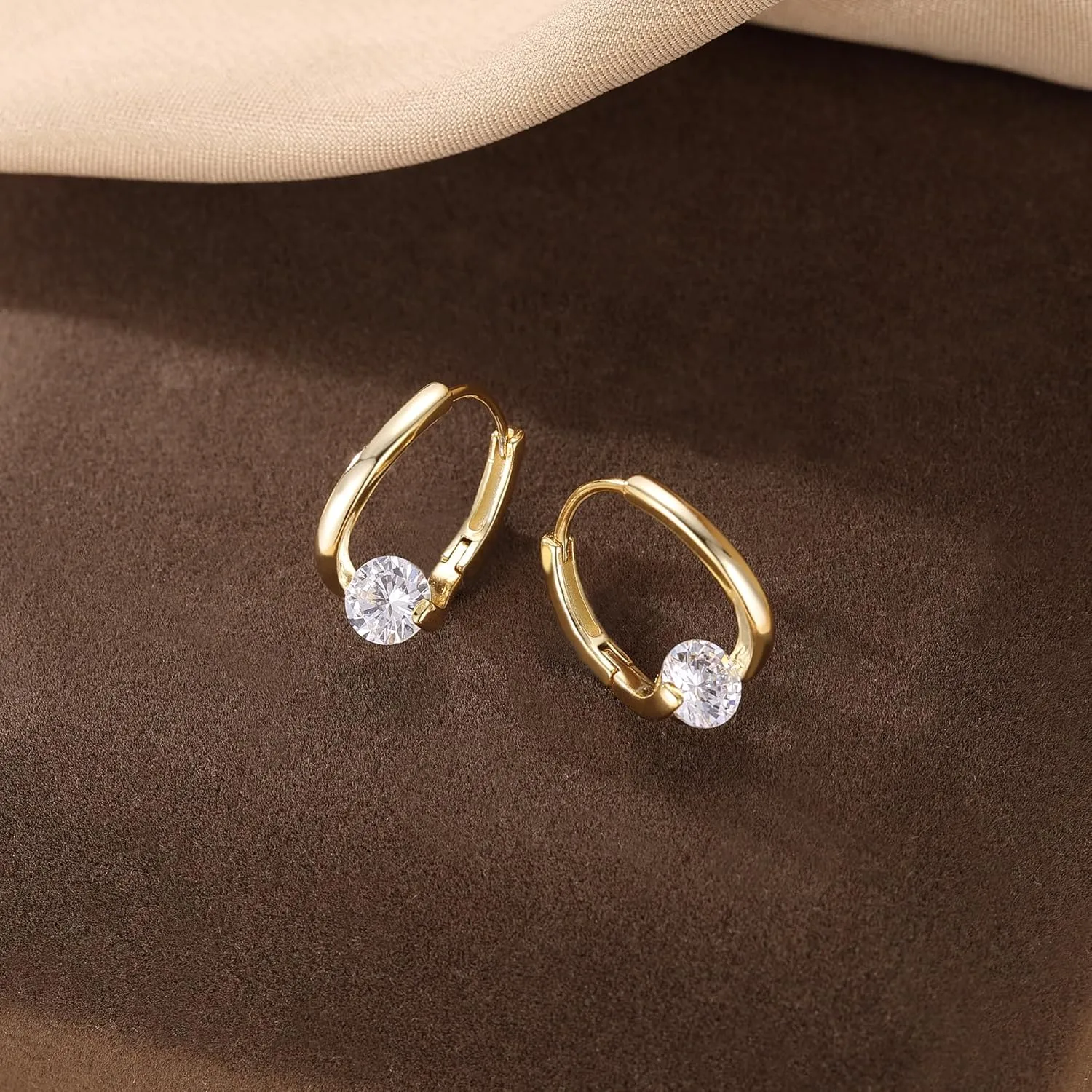 SLUYNZ Solid 925 Sterling Silver Shiny CZ Hoop Earrings for Women Teens 1.6CM Hoop Earrings Unique Oval Hoop Earrings Huggie
