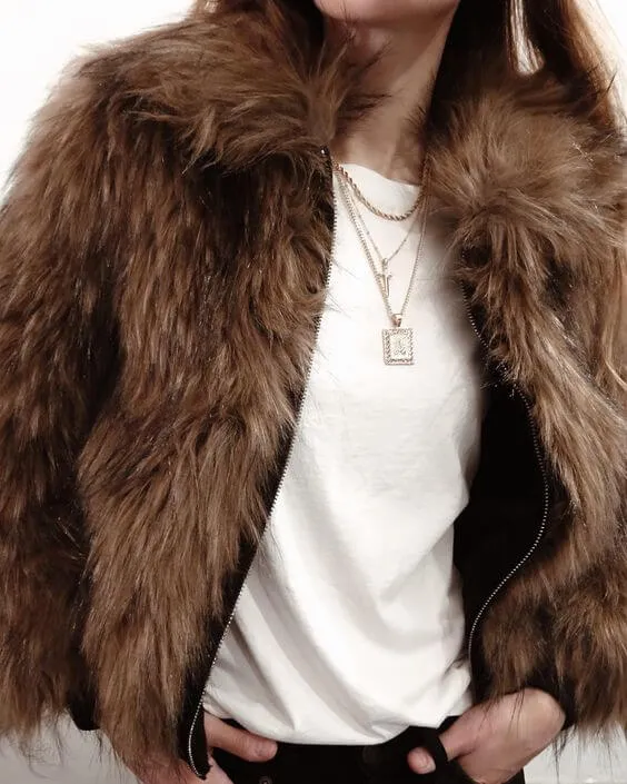 The Dagger Necklace