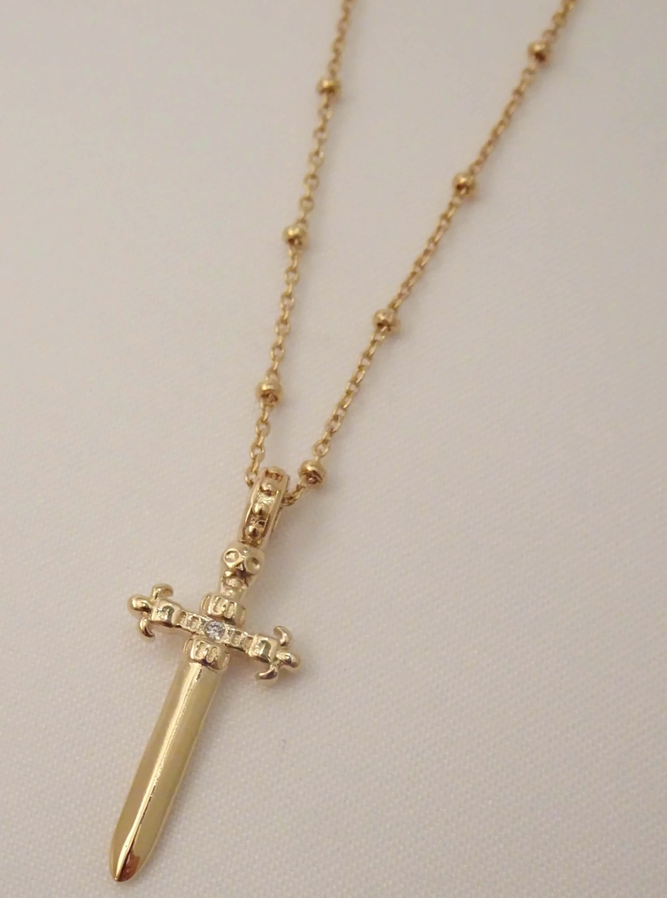 The Dagger Necklace