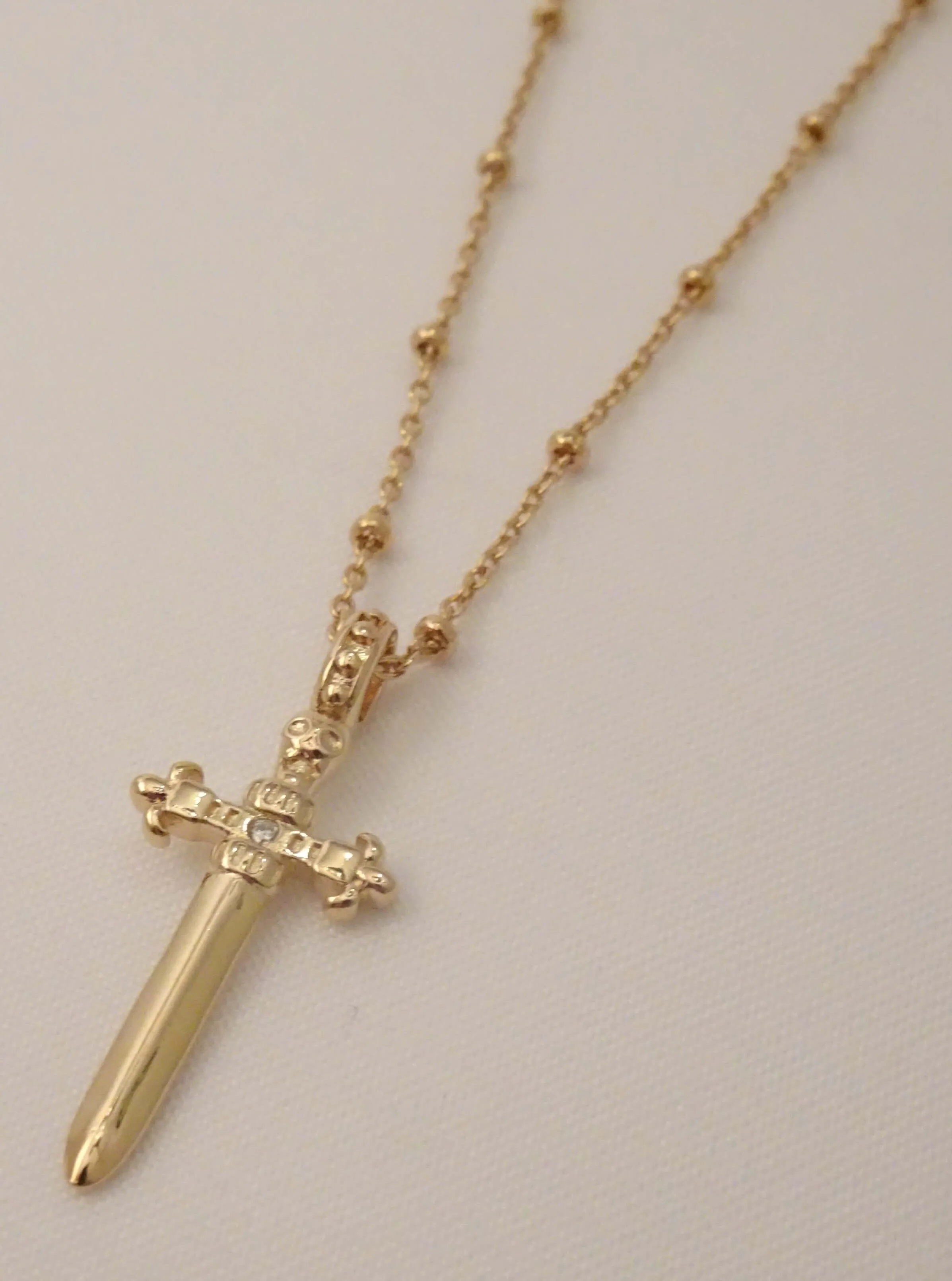 The Dagger Necklace