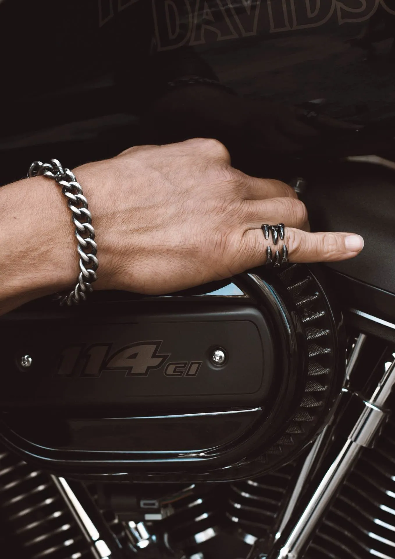 Two Nails Ring
