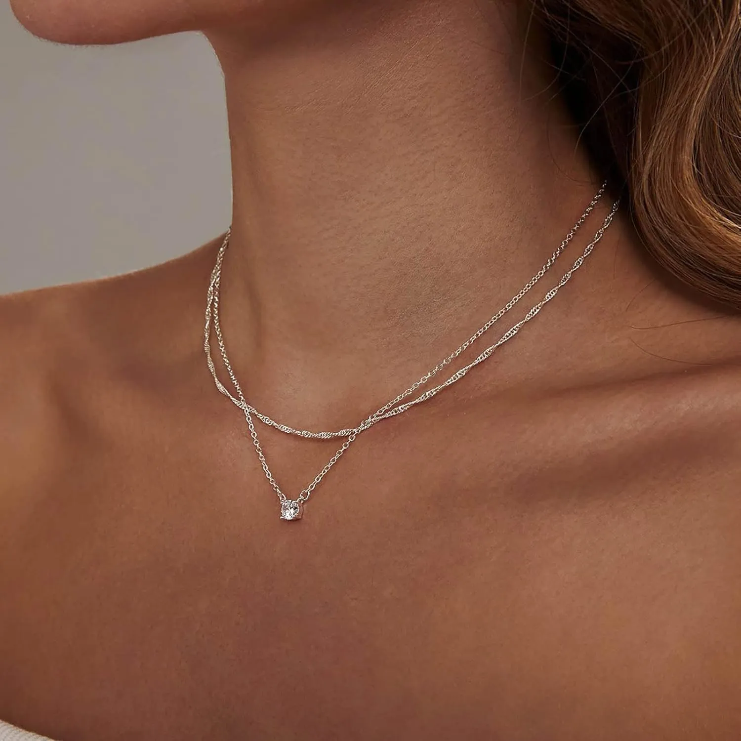 Vintage Layered Crystal Choker Necklace Cubic Zirconia Pendant Necklace Gold Rhinestone Chain Necklace Round Diamond Necklaces Jewelry for Women