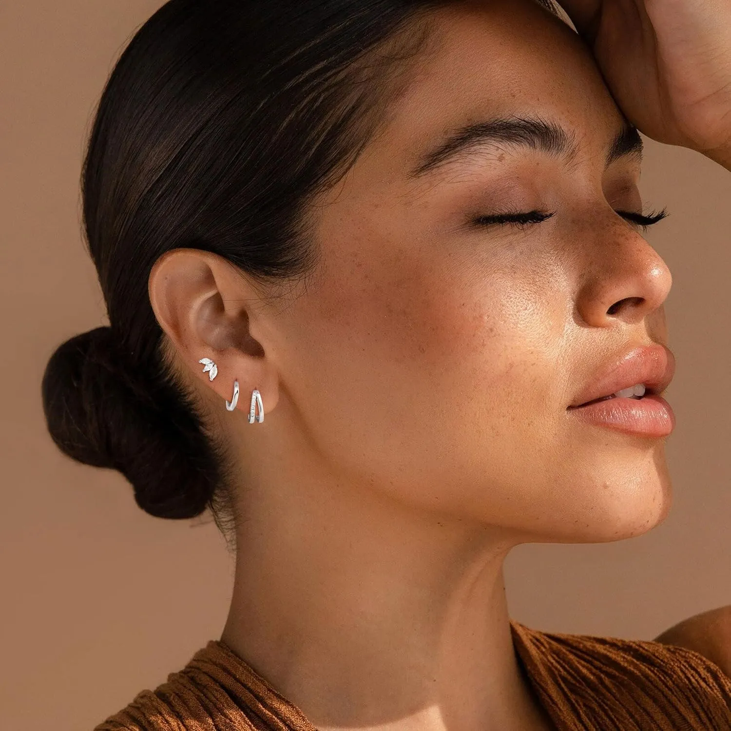 WFYOU Gold Hoop Earrings for Women Trendy 925 Sterling Silver Stud Earrings Set Hypoallergenic 14k Gold Earrings for Women Earring Stacks Dainty Huggie Small Hoop Cartilage Earrings for Women Jewelry