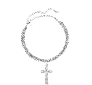 Women's Personality Popular Jewelry, Full of Diamond Cross Necklaces; Exaggerated Corset Choker