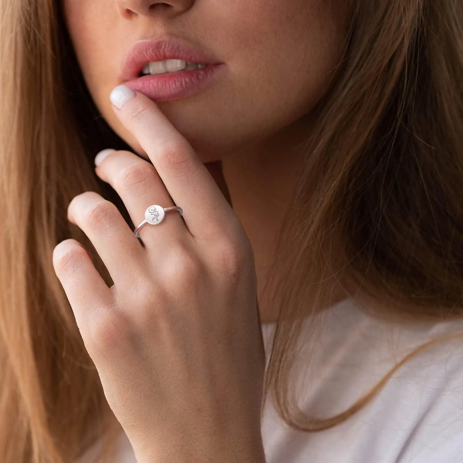YeGieonr 18K Gold Plated Sterling Silver Rings for Women, Handmade Engraved Sunflower Flower Signet Rings Minimalistic Statement Ring, Delicate Jewelry Gift for Women/Girls