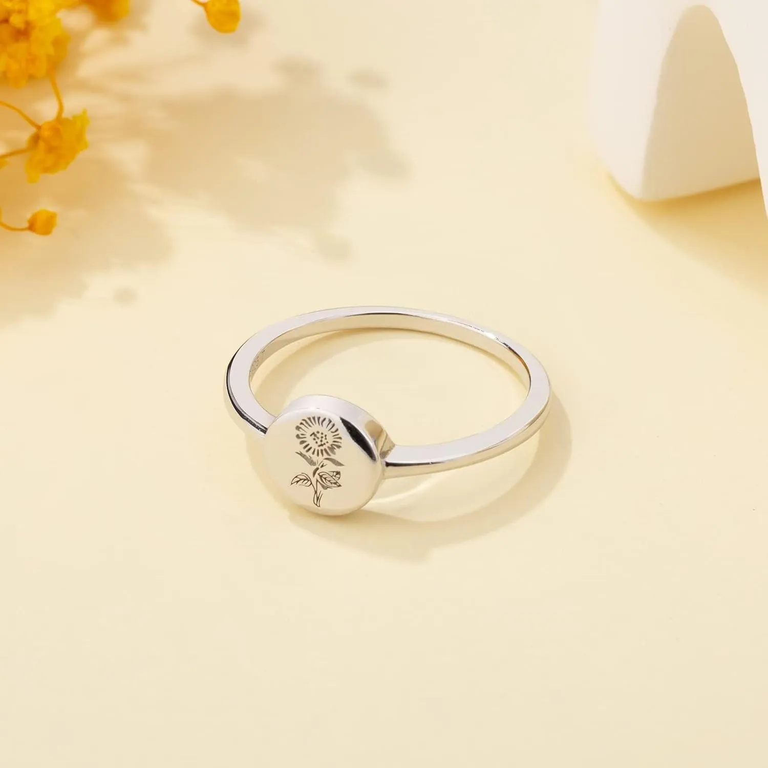 YeGieonr 18K Gold Plated Sterling Silver Rings for Women, Handmade Engraved Sunflower Flower Signet Rings Minimalistic Statement Ring, Delicate Jewelry Gift for Women/Girls